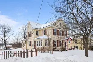 71 Weller Ave, Pittsfield, MA 01201 - Photo 2