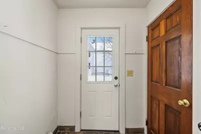 71 Weller Ave, Pittsfield, MA 01201 - Photo 26