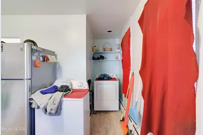 30 Edgewood Rd, Pittsfield, MA 01201 - Photo 4