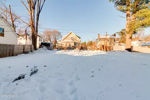 30 Edgewood Rd, Pittsfield, MA 01201 - Photo 14