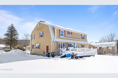 40 Baldwin Ave, Pittsfield, MA 01201 - Photo 4