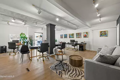 402 Park St, Great Barrington, MA 01236 - Photo 2