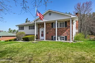 149 Kittredge Rd, Pittsfield, MA 01201 - Photo 1