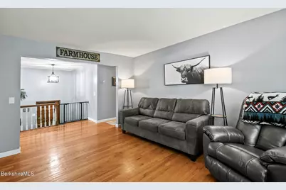 149 Kittredge Rd, Pittsfield, MA 01201 - Photo 6