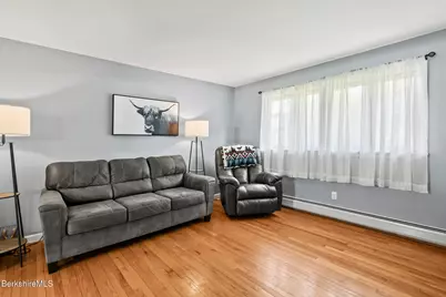 149 Kittredge Rd, Pittsfield, MA 01201 - Photo 8