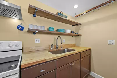 2 Wallace Rd #DH-B, Stockbridge, MA 01262 - Photo 14