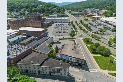 19 N Church St #5, North Adams, MA 01247 - Photo 14