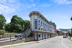 19 N Church St, North Adams, MA 01247 - Photo 10