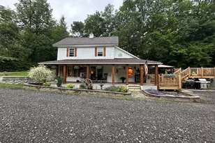 624 River Rd, Clarksburg, MA 01247 - Photo 2