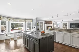 93 Gravesleigh Terrace, Pittsfield, MA 01201 - Photo 16