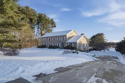 93 Gravesleigh Ter, Pittsfield, MA 01201 - Photo 76