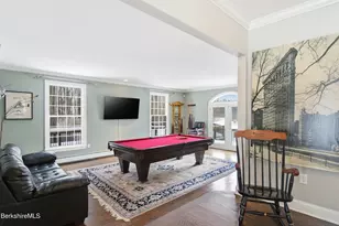 93 Gravesleigh Terrace, Pittsfield, MA 01201 - Photo 10