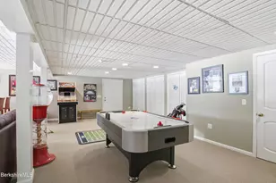 93 Gravesleigh Terrace, Pittsfield, MA 01201 - Photo 60