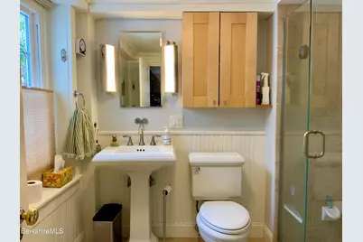 139 West Center Rd, West Stockbridge, MA 01266 - Photo 14