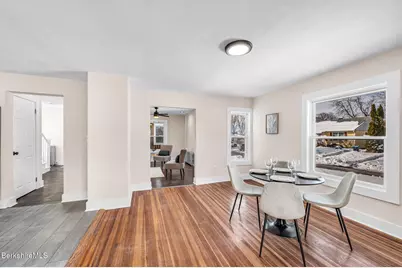 40 Roland St, Pittsfield, MA 01201 - Photo 12