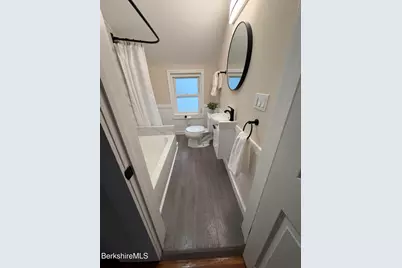 40 Roland St, Pittsfield, MA 01201 - Photo 18