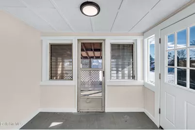 40 Roland St, Pittsfield, MA 01201 - Photo 16