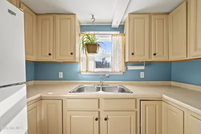 514 S Main St #8A, Lanesborough, MA 01237 - Photo 22