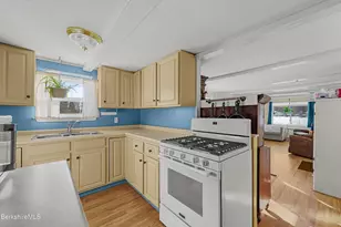 514 S Main St, Lanesborough, MA 01237 - Photo 24