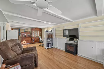 514 S Main St #8A, Lanesborough, MA 01237 - Photo 18