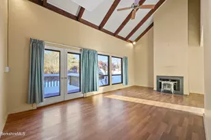 34 Thistle Path, Williamstown, MA 01267 - Photo 4