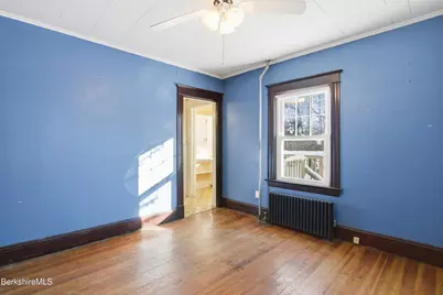 18 Meadow Ln, Pittsfield, MA 01201 - Photo 20