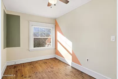 18 Meadow Ln, Pittsfield, MA 01201 - Photo 32