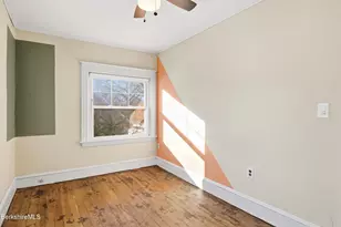 18 Meadow Ln, Pittsfield, MA 01201 - Photo 32