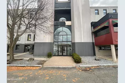 34 Depot St, Pittsfield, MA 01201 - Photo 6