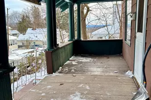 71 Dickinson Ave, Pittsfield, MA 01201 - Photo 4