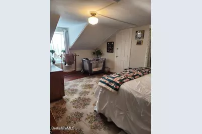 43 Church St, Hinsdale, MA 01235 - Photo 32