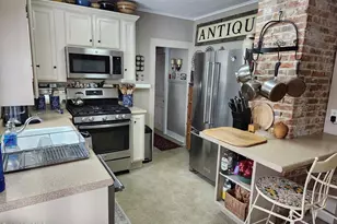 43 Church St, Hinsdale, MA 01235 - Photo 6