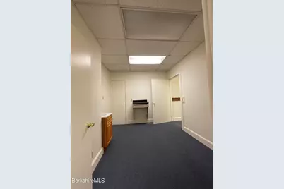 212 South St, Pittsfield, MA 01201 - Photo 16