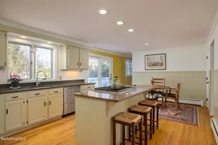 204 Longview Terrace, Williamstown, MA 01267 - Photo 8