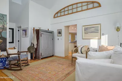 204 Longview Ter, Williamstown, MA 01267 - Photo 18