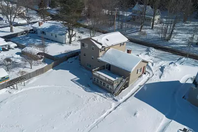 582 East New Lenox Rd, Pittsfield, MA 01201 - Photo 22