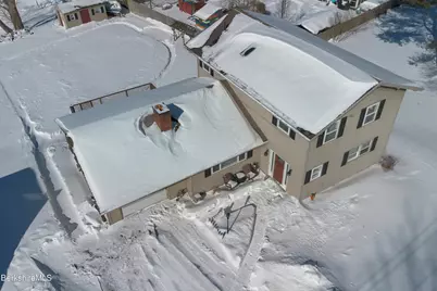 582 East New Lenox Rd, Pittsfield, MA 01201 - Photo 20