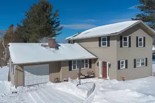582 E New Lenox Rd, Pittsfield, MA 01201 - Photo 1