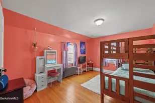 121 Elberon Ave, Pittsfield, MA 01201 - Photo 22