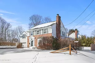 121 Elberon Ave, Pittsfield, MA 01201 - Photo 2