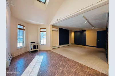 1200 West St, Pittsfield, MA 01201 - Photo 34