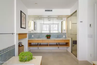 148 South St, Williamstown, MA 01267 - Photo 36