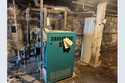 131 Center St, Lee, MA 01238 - Photo 52