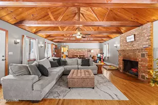 1020 Sandmill Rd, Cheshire, MA 01225 - Photo 10