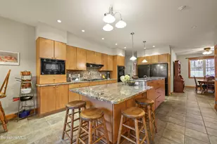 127 Pinecrest Dr, Dalton, MA 01226 - Photo 18