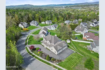 127 Pinecrest Dr, Dalton, MA 01226 - Photo 68