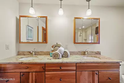 127 Pinecrest Dr, Dalton, MA 01226 - Photo 28