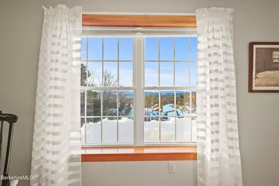 127 Pinecrest Dr, Dalton, MA 01226 - Photo 30