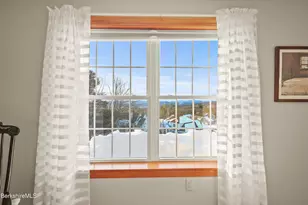 127 Pinecrest Dr, Dalton, MA 01226 - Photo 30