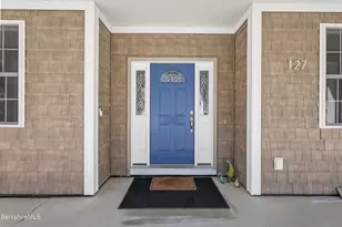 127 Pinecrest Dr, Dalton, MA 01226 - Photo 4